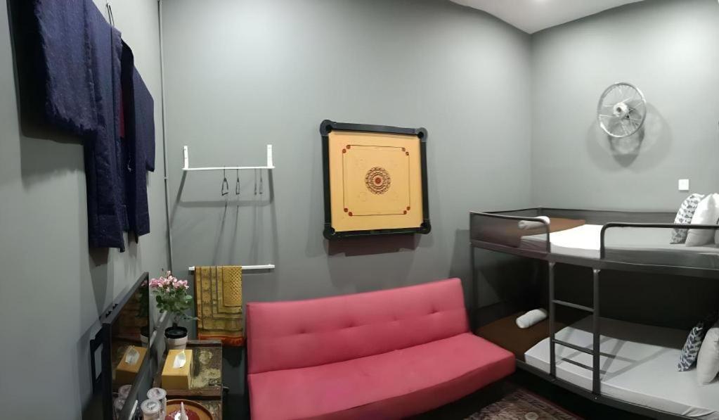 Oyasumi Hotel Кулим Екстериор снимка