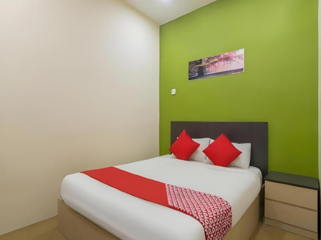 Oyasumi Hotel Кулим Екстериор снимка
