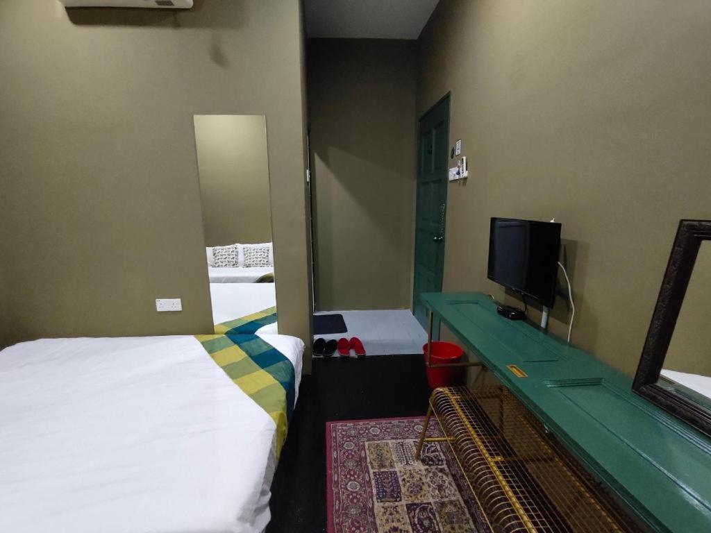 Oyasumi Hotel Кулим Екстериор снимка